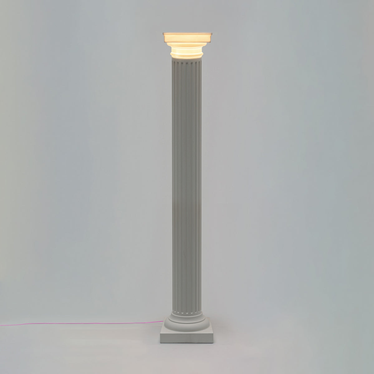 Las Vegas Tall Lamp
