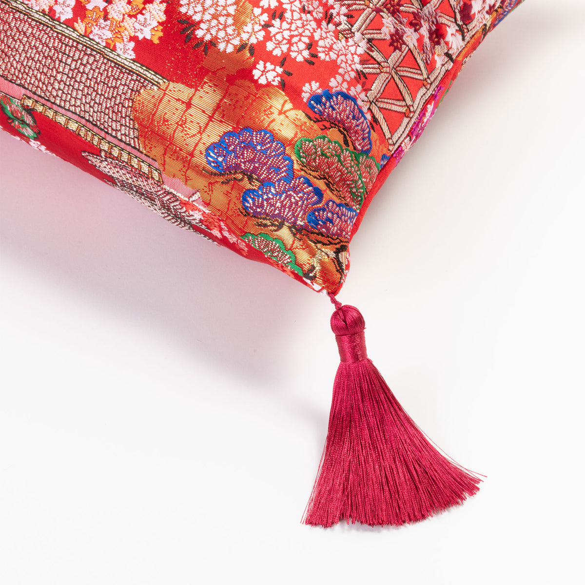 Hybrid Cushion Pirra with polyester padding