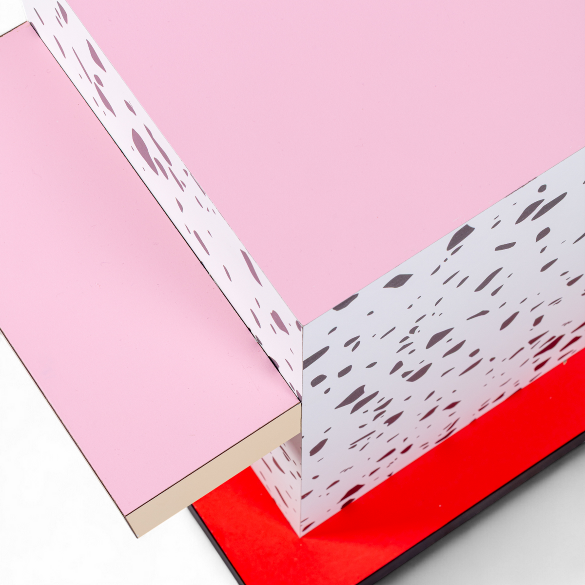 SUPERSIDE TABLE TERRAZZO