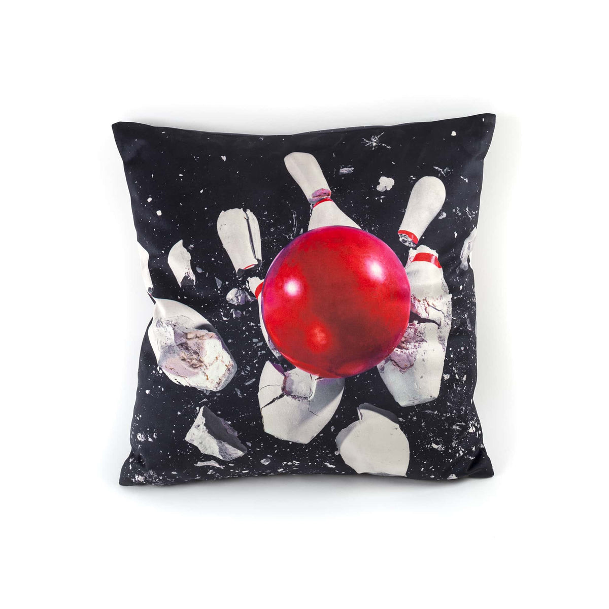 Cushion Bowling With Plume Padding