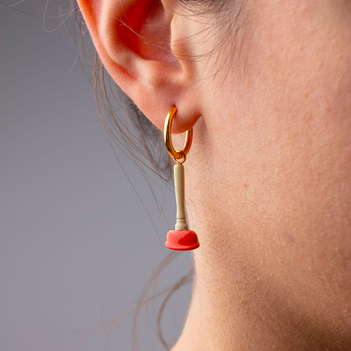 SINK PLUNGER dangling earrings - Toiletpaper Jewels