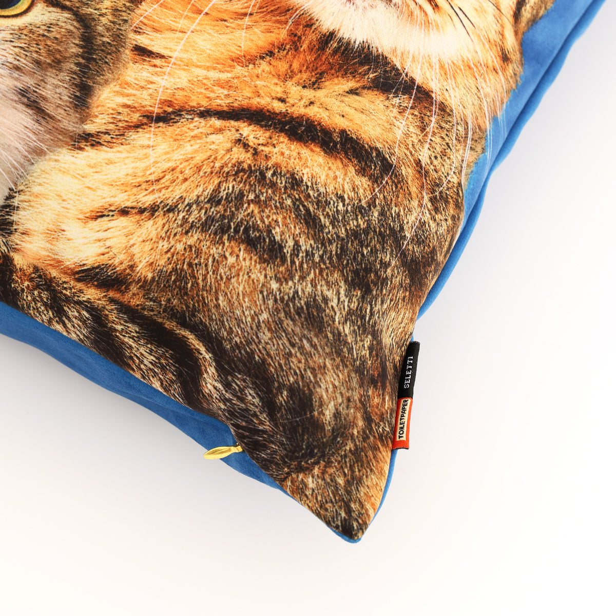 TOILETPAPER PETS CUSHION - POLYCATS