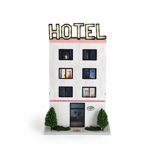 HOTEL VOYEUR