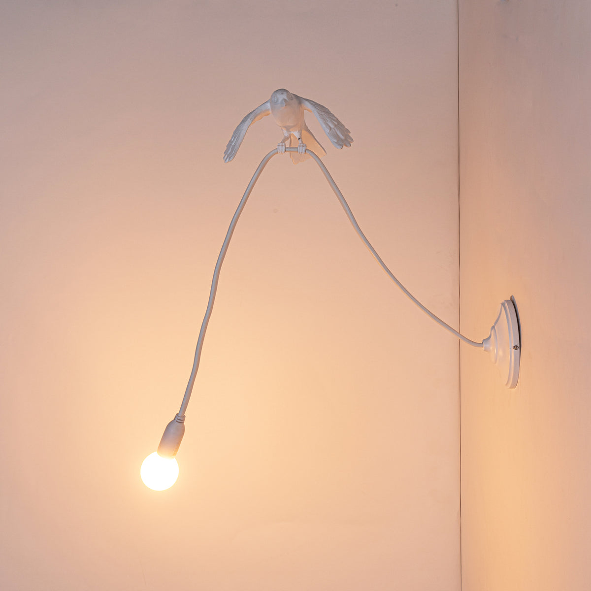 Sparrow Lamp Wall Lamp - Taking off