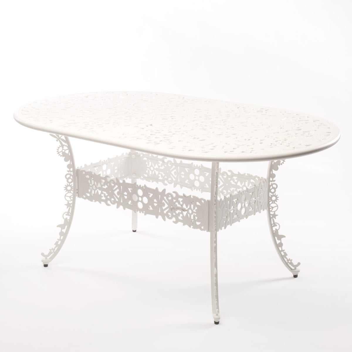 Industry Collection ALUMINIUM OVAL TABLE - WHITE