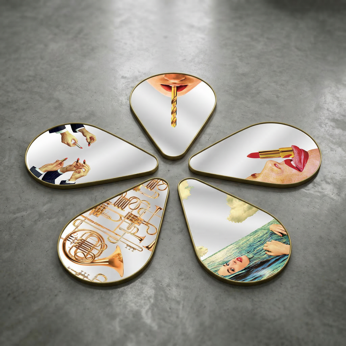 Mirror Gold Frame Pear Tongue