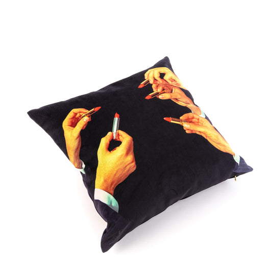 Cushion Lipstick Black With Plume Padding