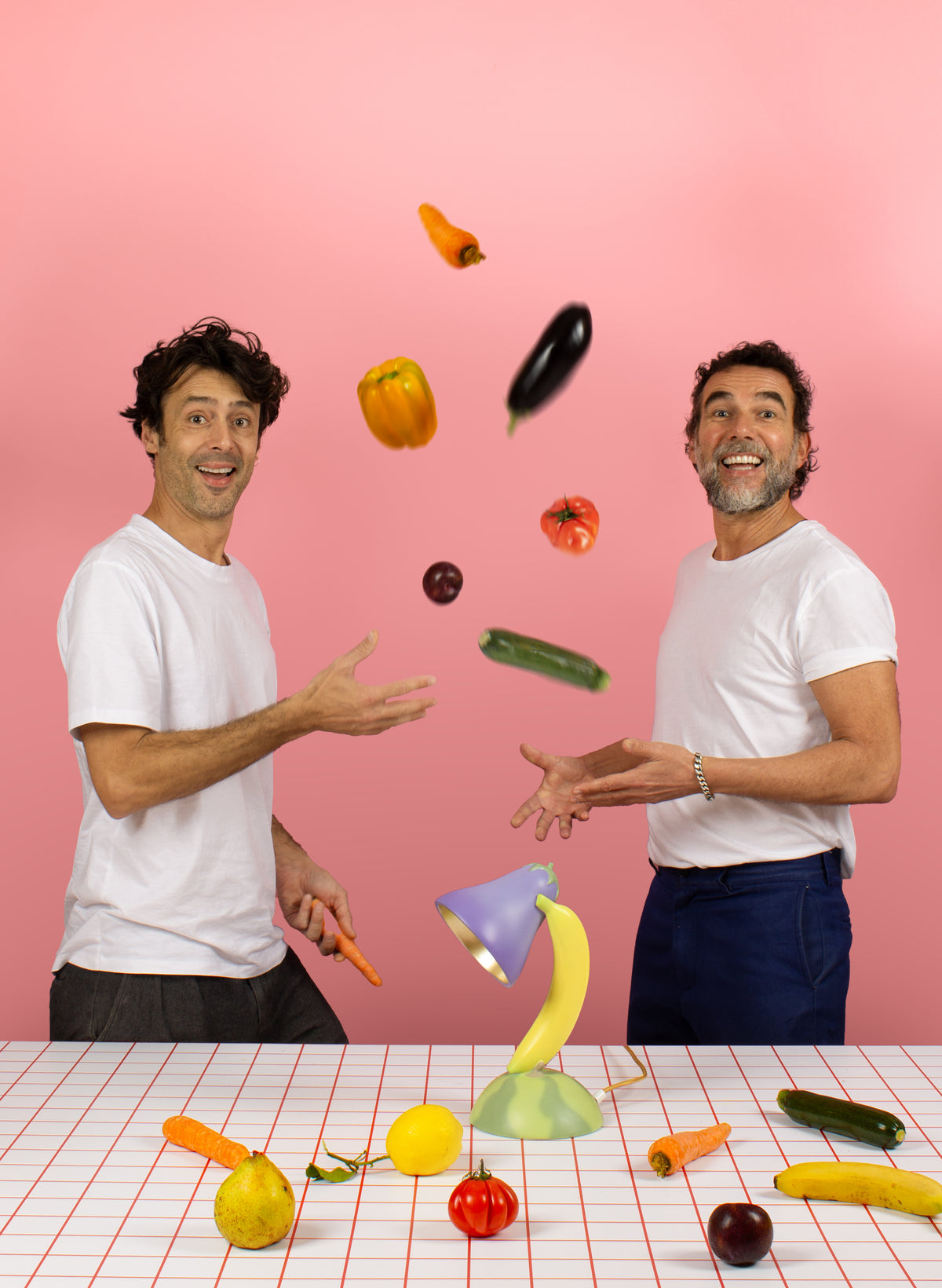 Vitamin Aubergine Table lamp